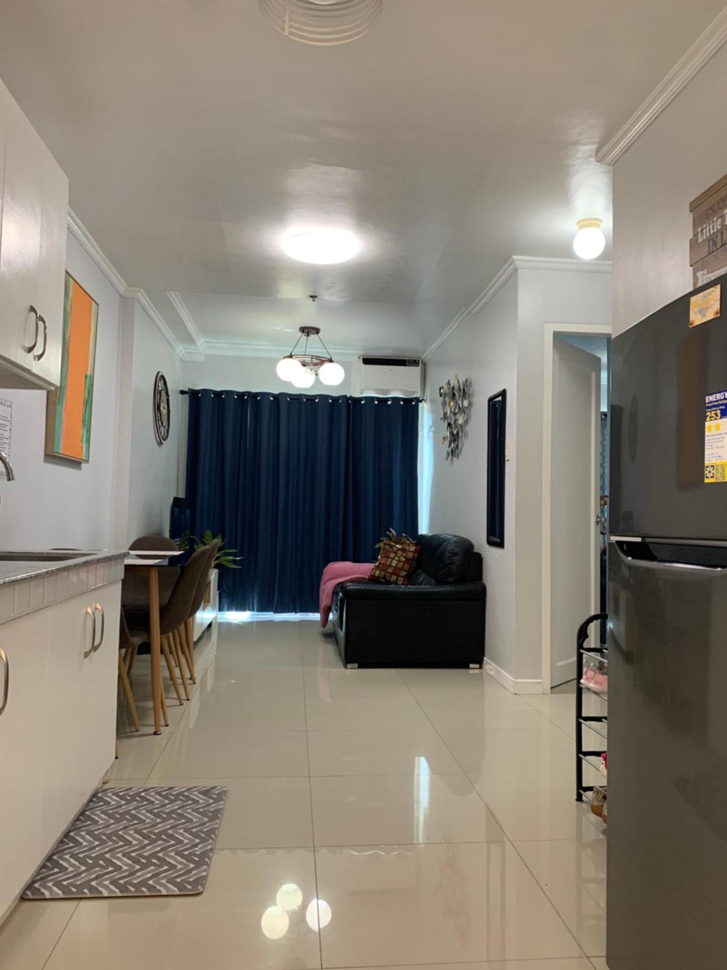 Spacious 2-Bedroom Condo,Wifi,Netflix,Free Parking Cagayan de Oro Esterno foto